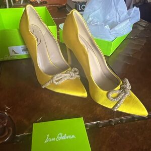 Sam Edelman 7.5, true to size, never been worn Deela, Ochre Satin pumps